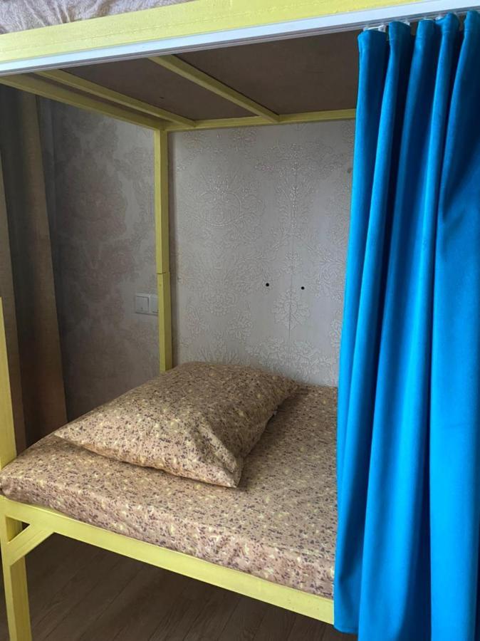 Room Hostel Dostyk アルマトイ エクステリア 写真