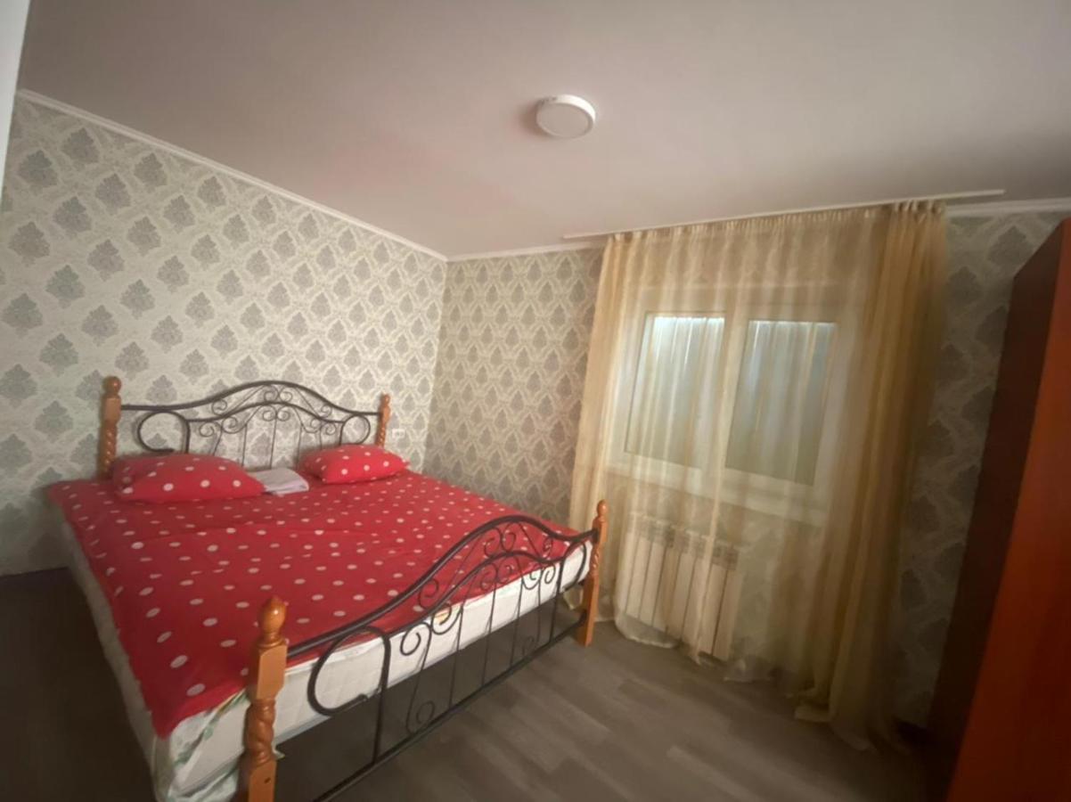Room Hostel Dostyk アルマトイ エクステリア 写真