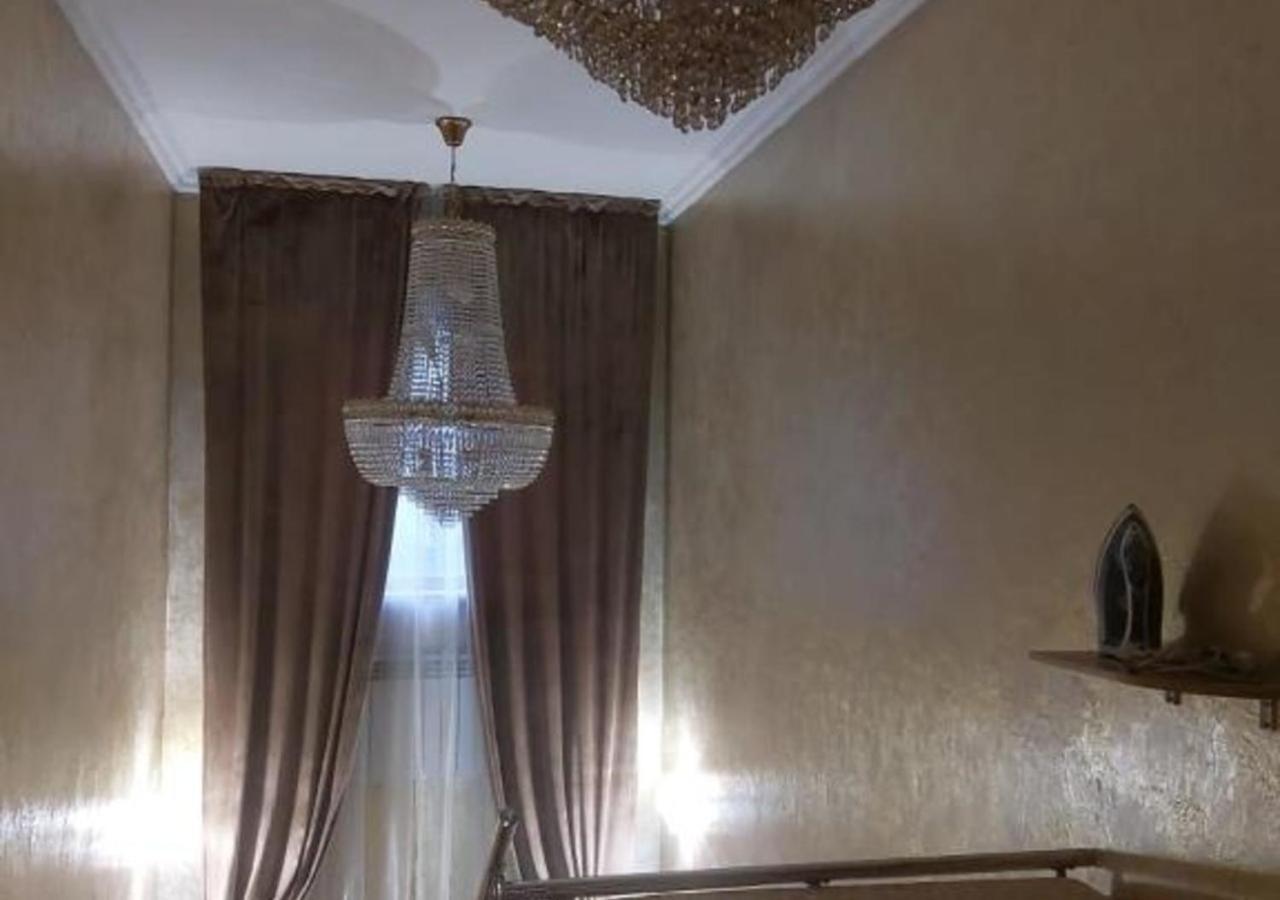 Room Hostel Dostyk アルマトイ エクステリア 写真