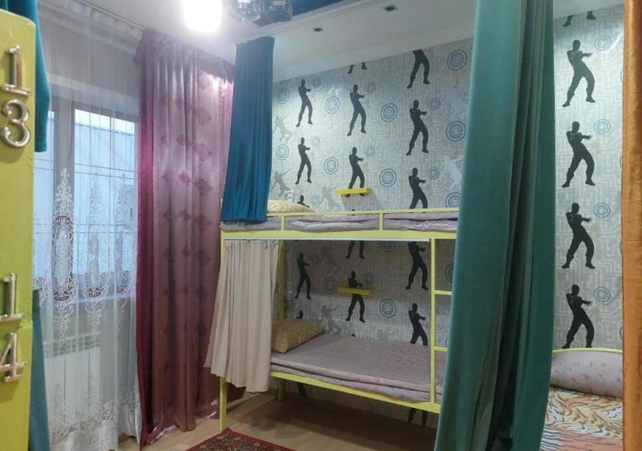 Room Hostel Dostyk アルマトイ エクステリア 写真